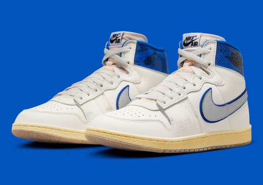 SNKRS PASS: Awake NY x Jordan Air Ship “Royal”