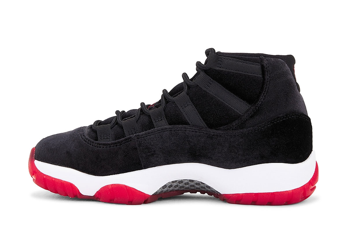 Black red 11s on sale