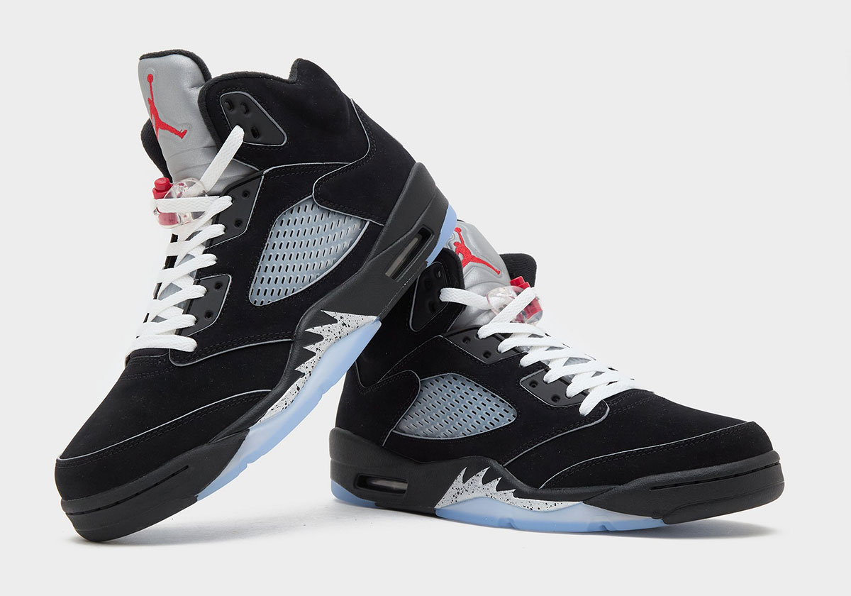 Jordan 5 Black Metallic Reimagined Hf3975 001 Release Date 6