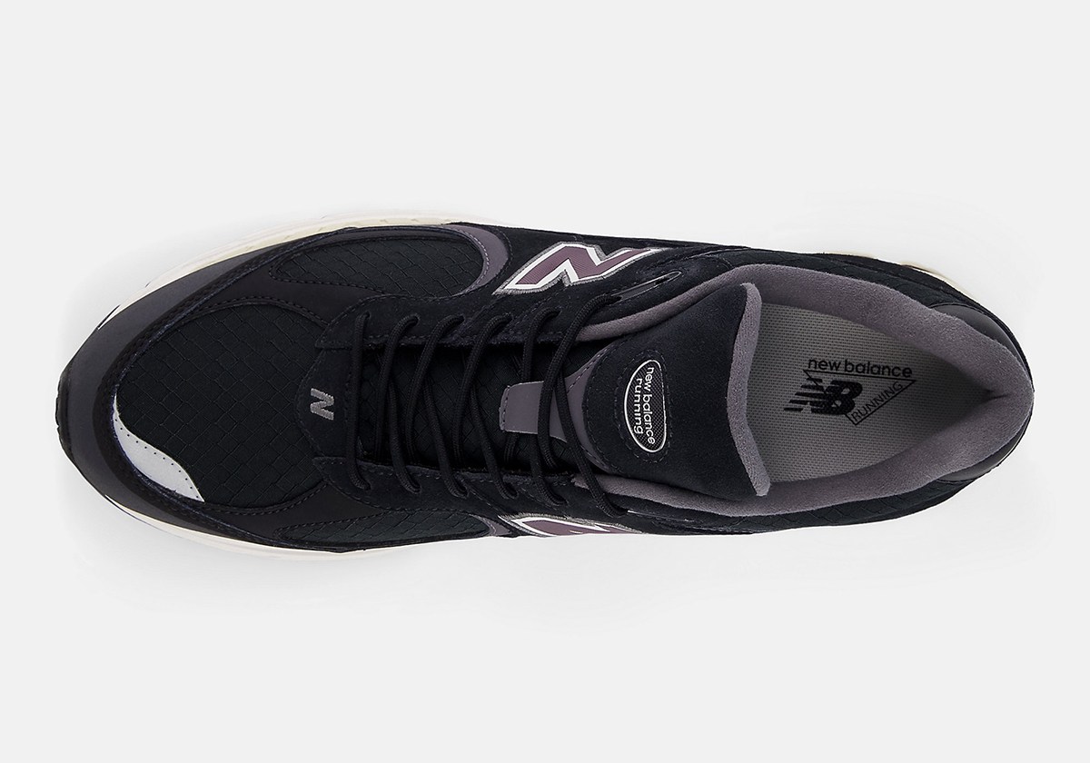 New Balance 2002R GORE-TEX M2002RXT | SneakerNews.com