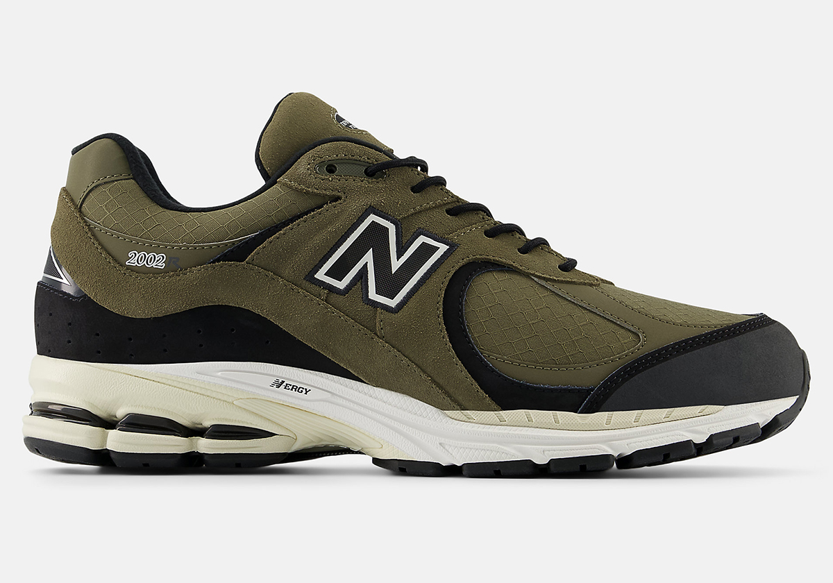 New Balance 2002r Gore Tex Olive Black M2002rxu 3