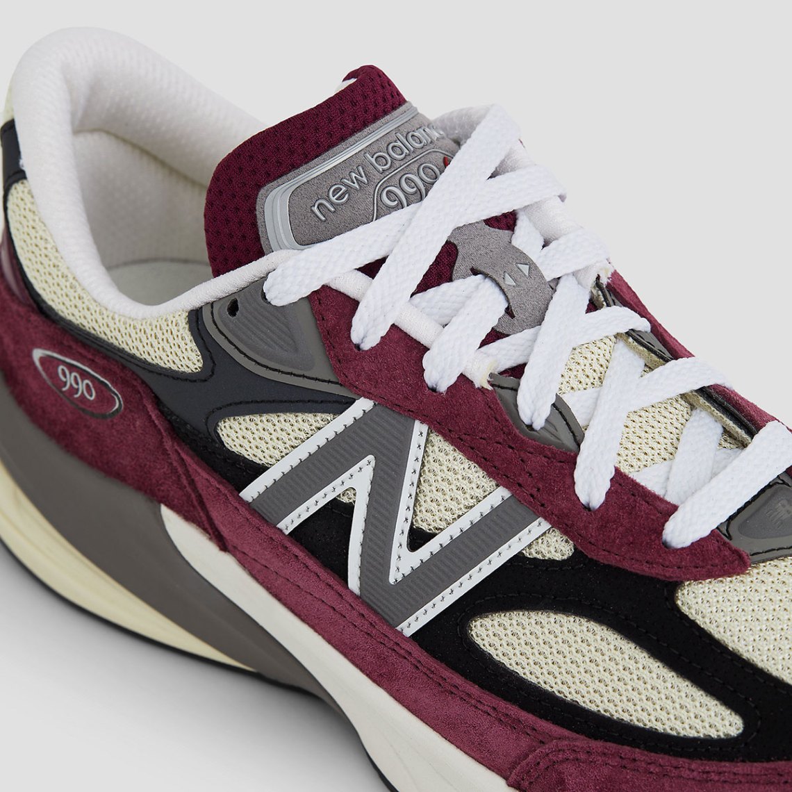 New Balance 990v6  display picture 1
