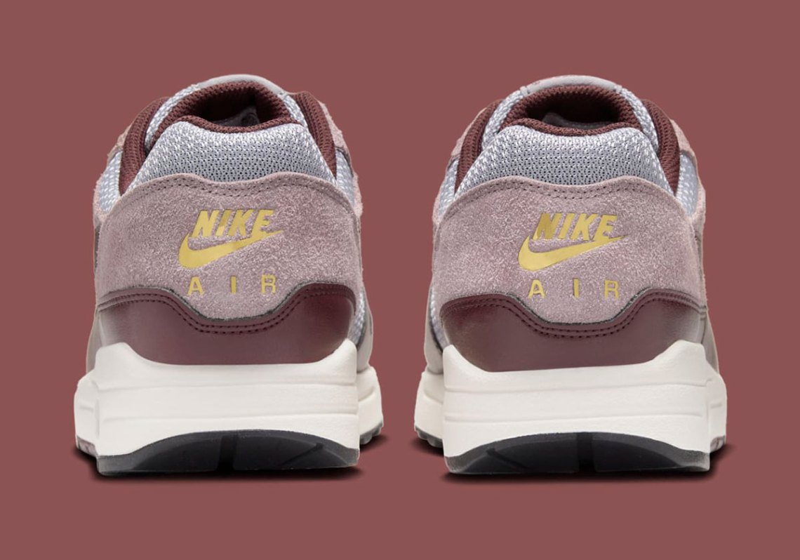 Nike Air Max 1  display picture 3