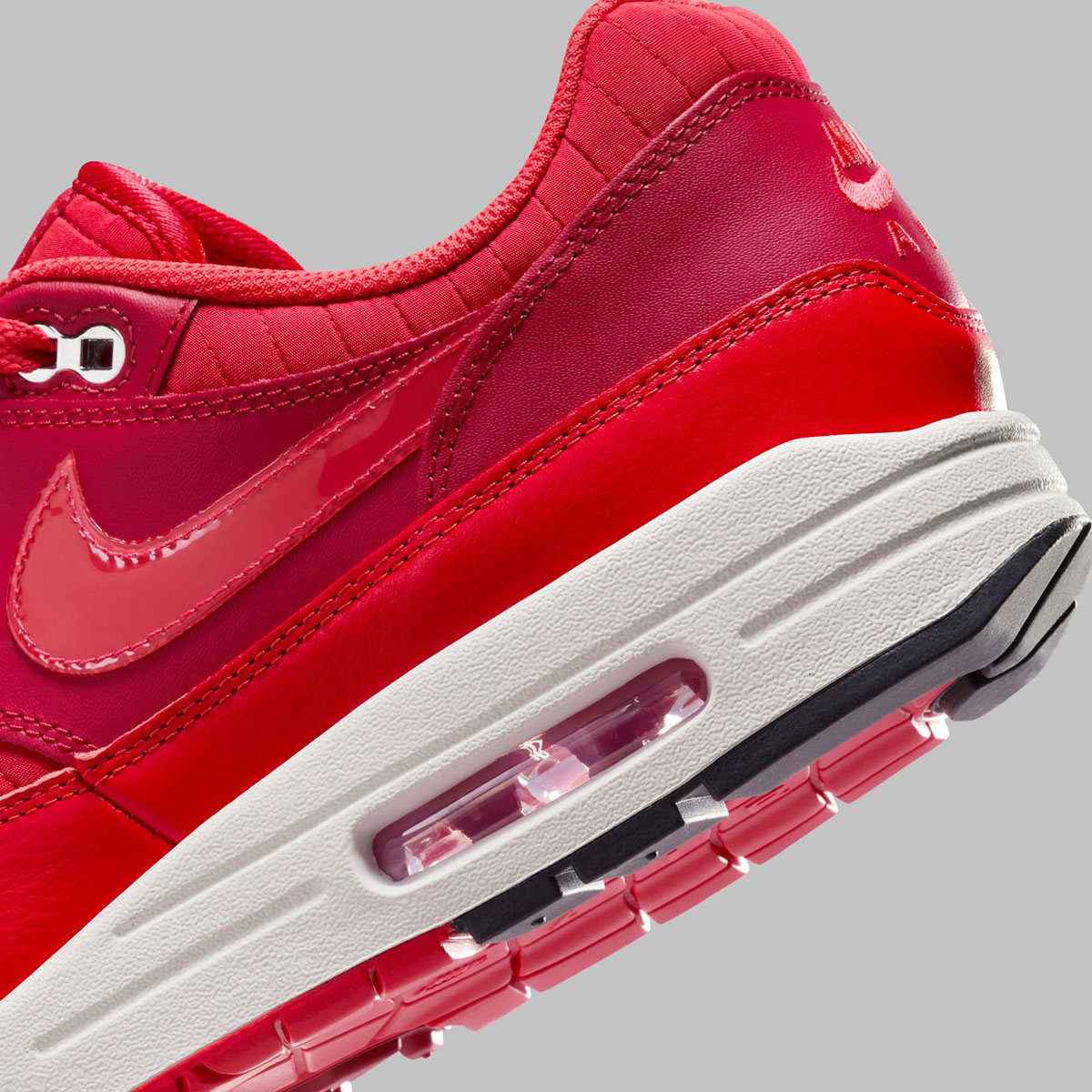 Nike Air Max 1 Gym Red University Red Light Crimson Sail Hq3607 687 1