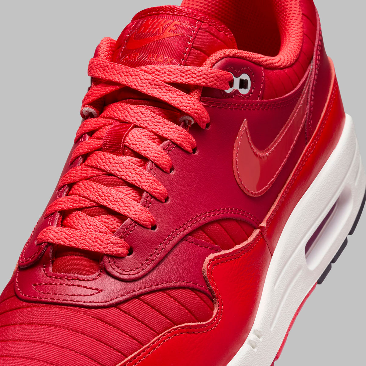 Nike Air Max 1 Gym Red University Red Light Crimson Sail Hq3607 687 3