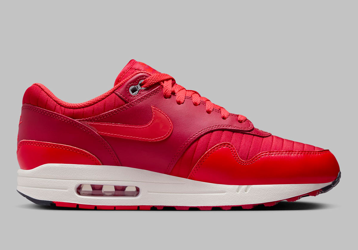 Nike Air Max 1 Gym Red University Red Light Crimson Sail Hq3607 687 8