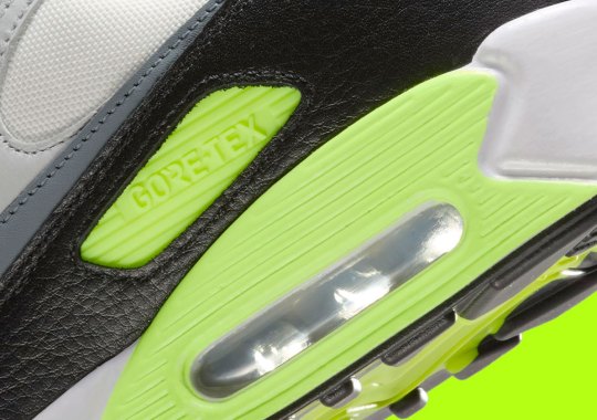 nike tech air max 90 gore tex summit white cool grey volt black fd5810 102 9