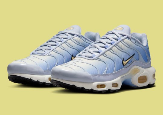 Another Energetic Gradient "Dawns" On The Nike Air Max Plus