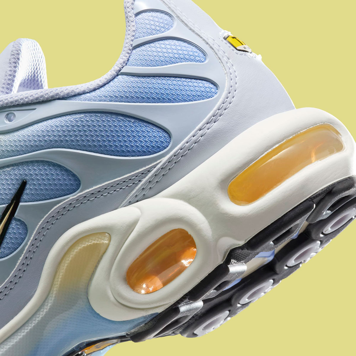 Nike Air Max Plus Dawn Light Lemon Twist Dz3670 004 3