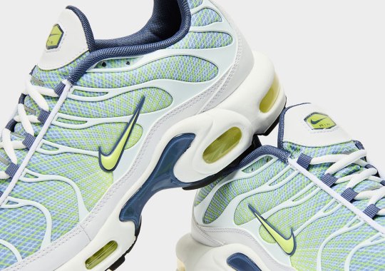 The Iconic “Wave Grid” Returns To The Nike Air Max Plus