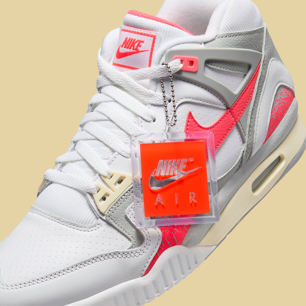 Nike Air Tech Challenge Ii White Racer Pink Light Smoke Grey Coconut Milk Fz9033 100 4