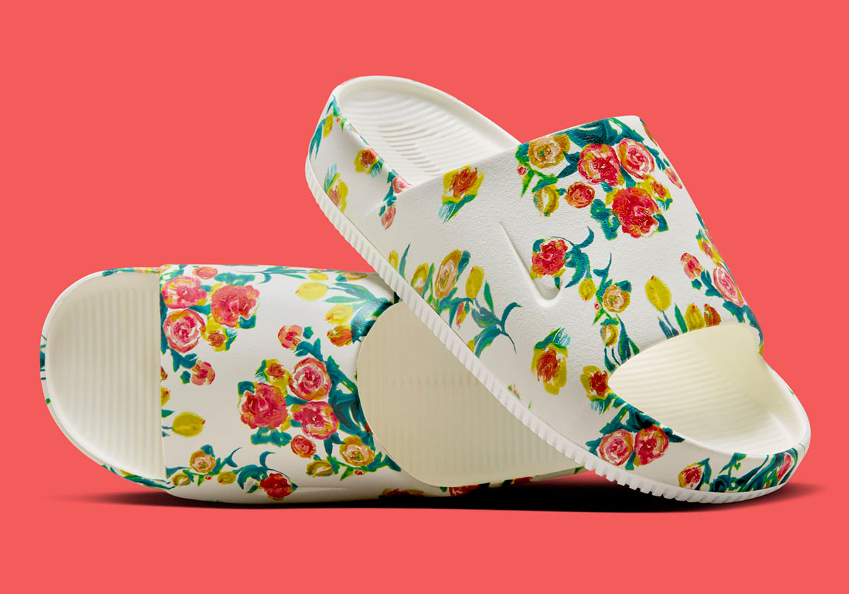 Nike Covers The Calm Slide In Floral Patterns