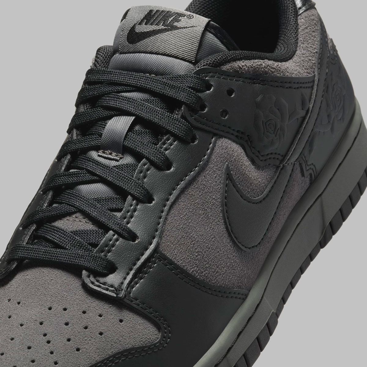 Nike Dunk Low Black Roses Hf1986 001 1