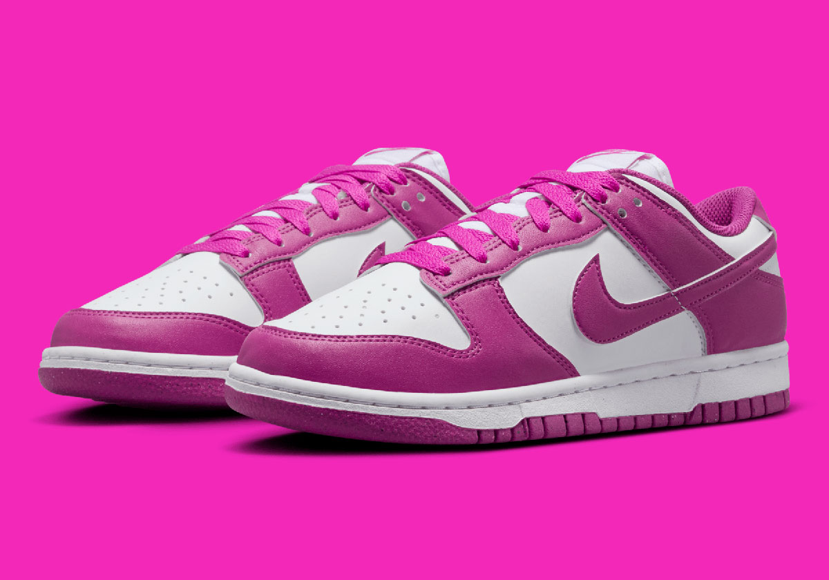 The Nike Dunk Low Brightens Up In "Hot Fuchsia"