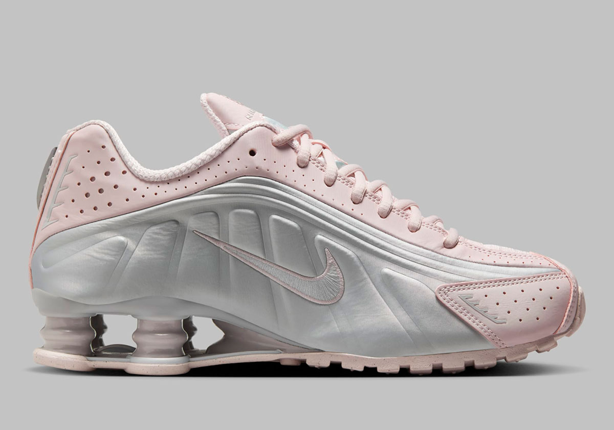 Nike Shox R4 Barely Rose Metallic Platinum Ar3565 600 8