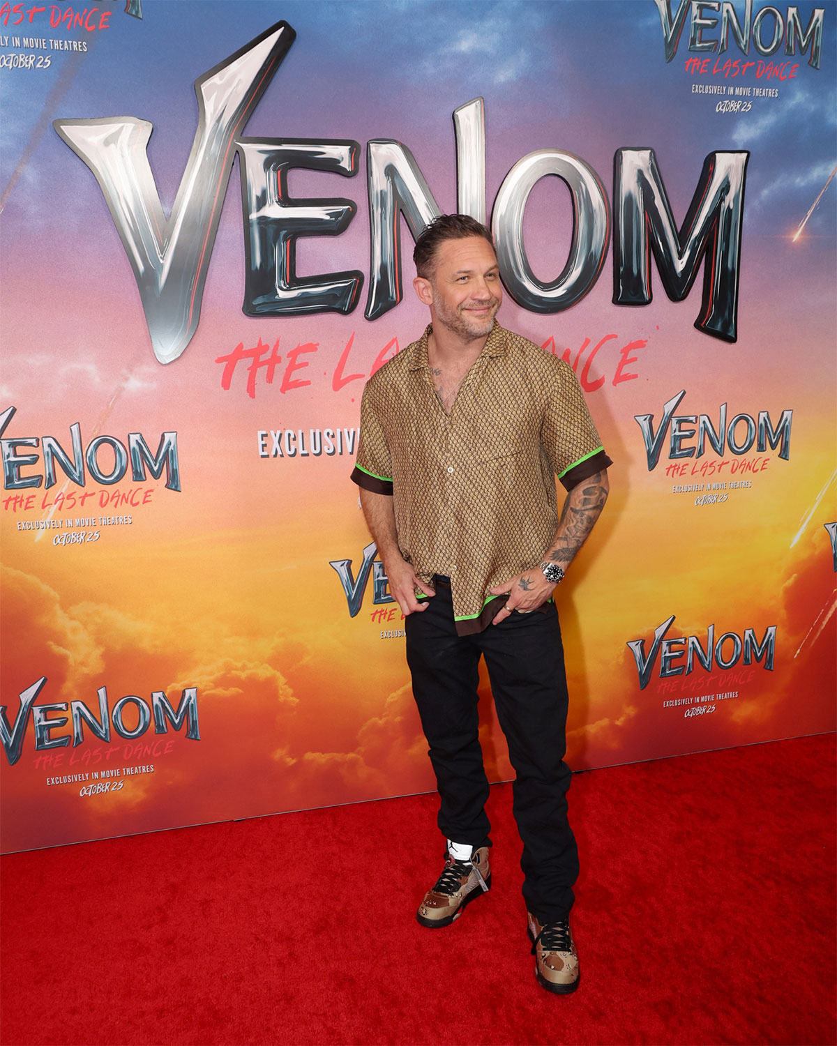 Tom Hardy Jordans Venom Premiere | SneakerNews.com