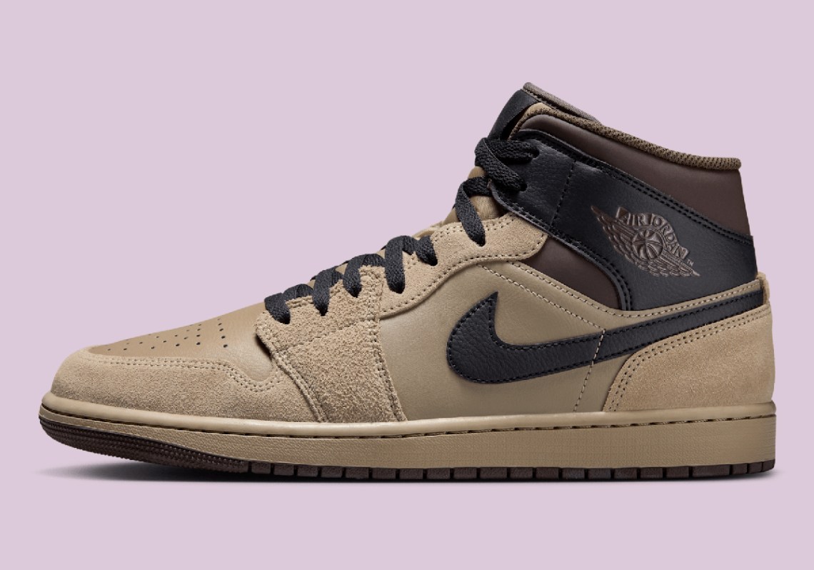 Air Jordan 1 Mid  display picture 2
