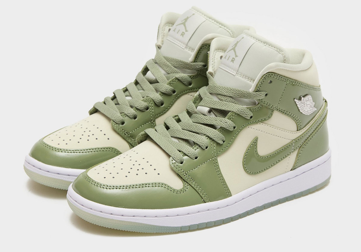 The Women's Air Jordan 1 Mid SE "Sea Glass" Elevates Its Taste