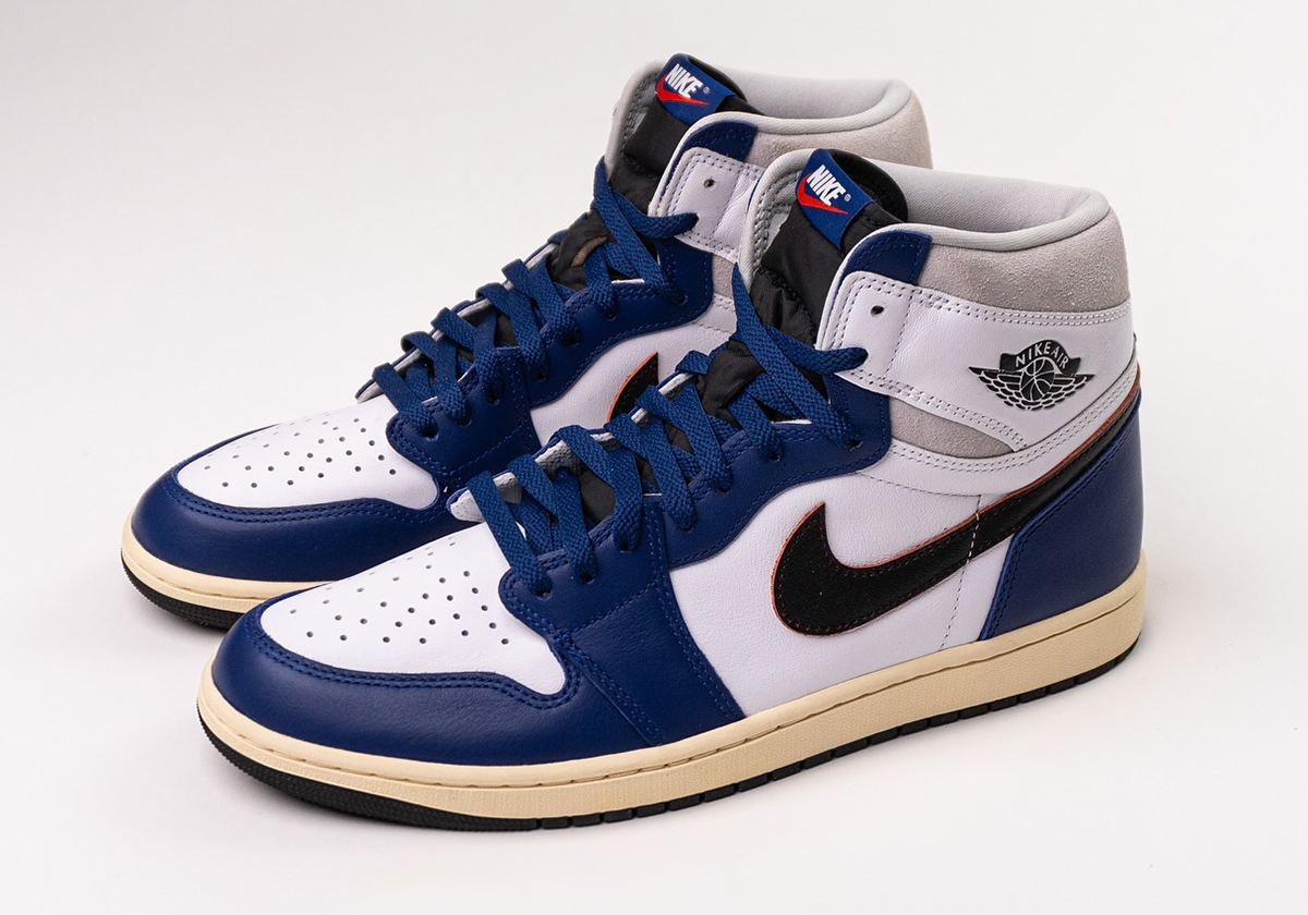 Blue retro 1 online