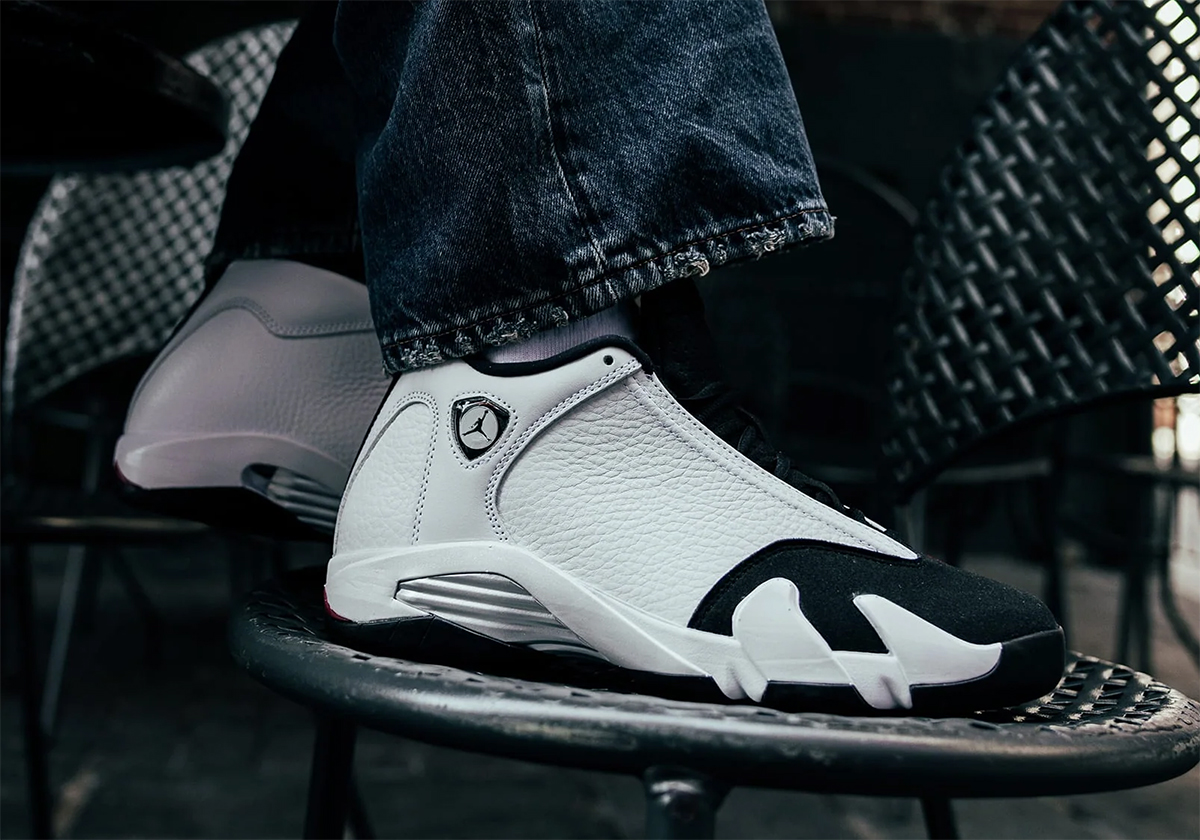 Black Toe sneakers jordan 14s 5