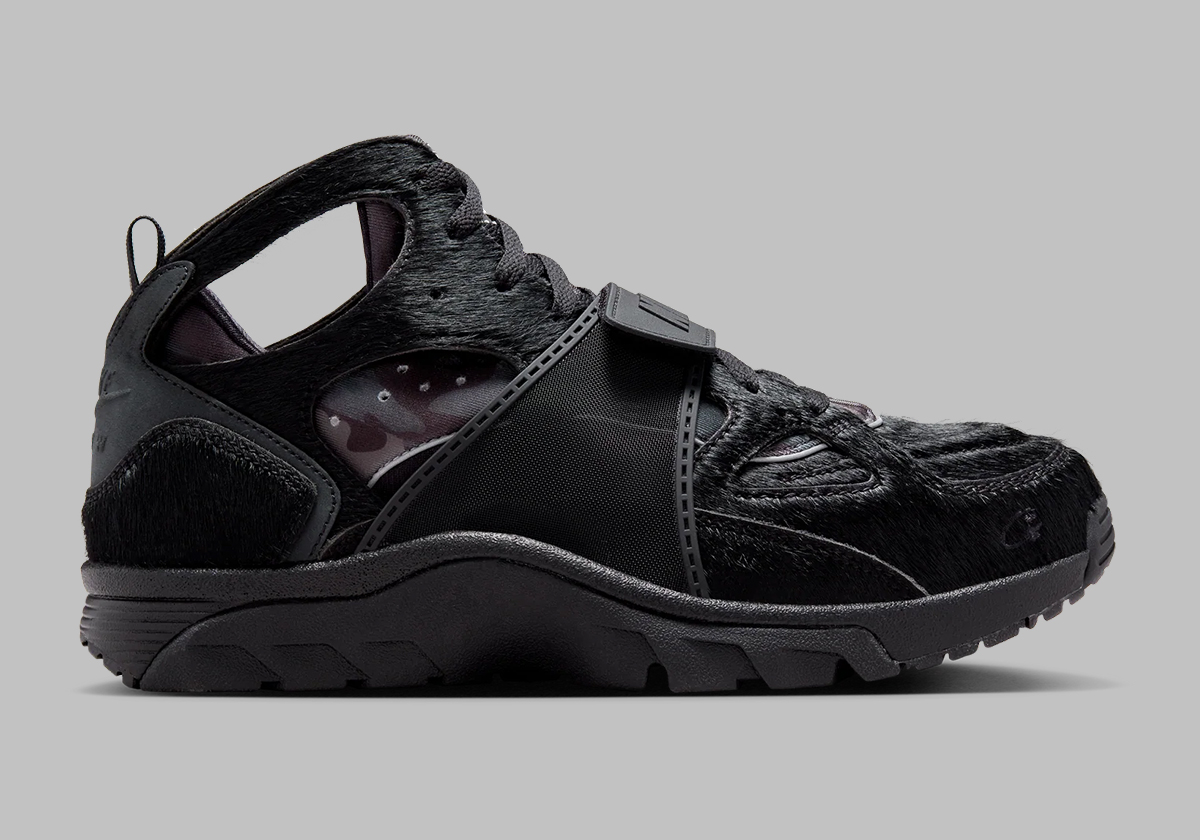 Corteiz Nike Trainer Huarache Black Pony Hair Fq8793 003 Release Date 1