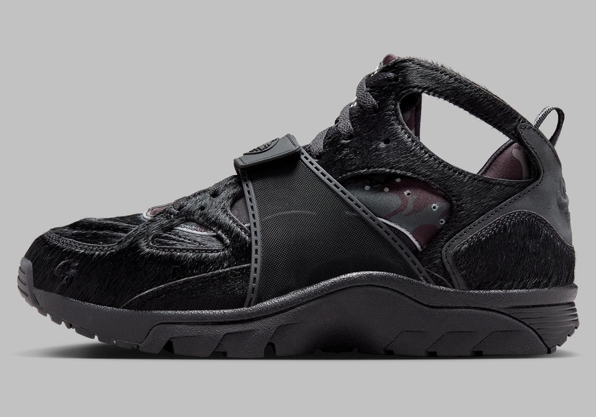 Corteiz Nike Trainer Huarache Black Pony Hair Fq8793 003 Release Date 4