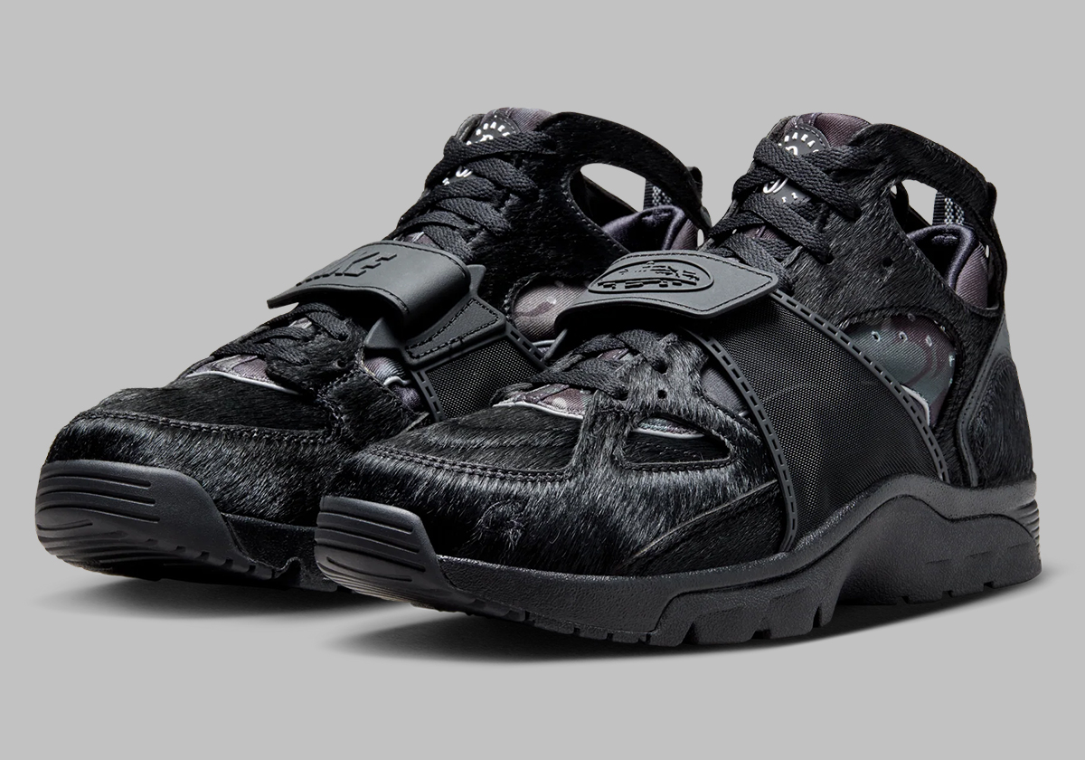 Corteiz Just Surprise Dropped Their Nike Trainer Huarache "Onyx"