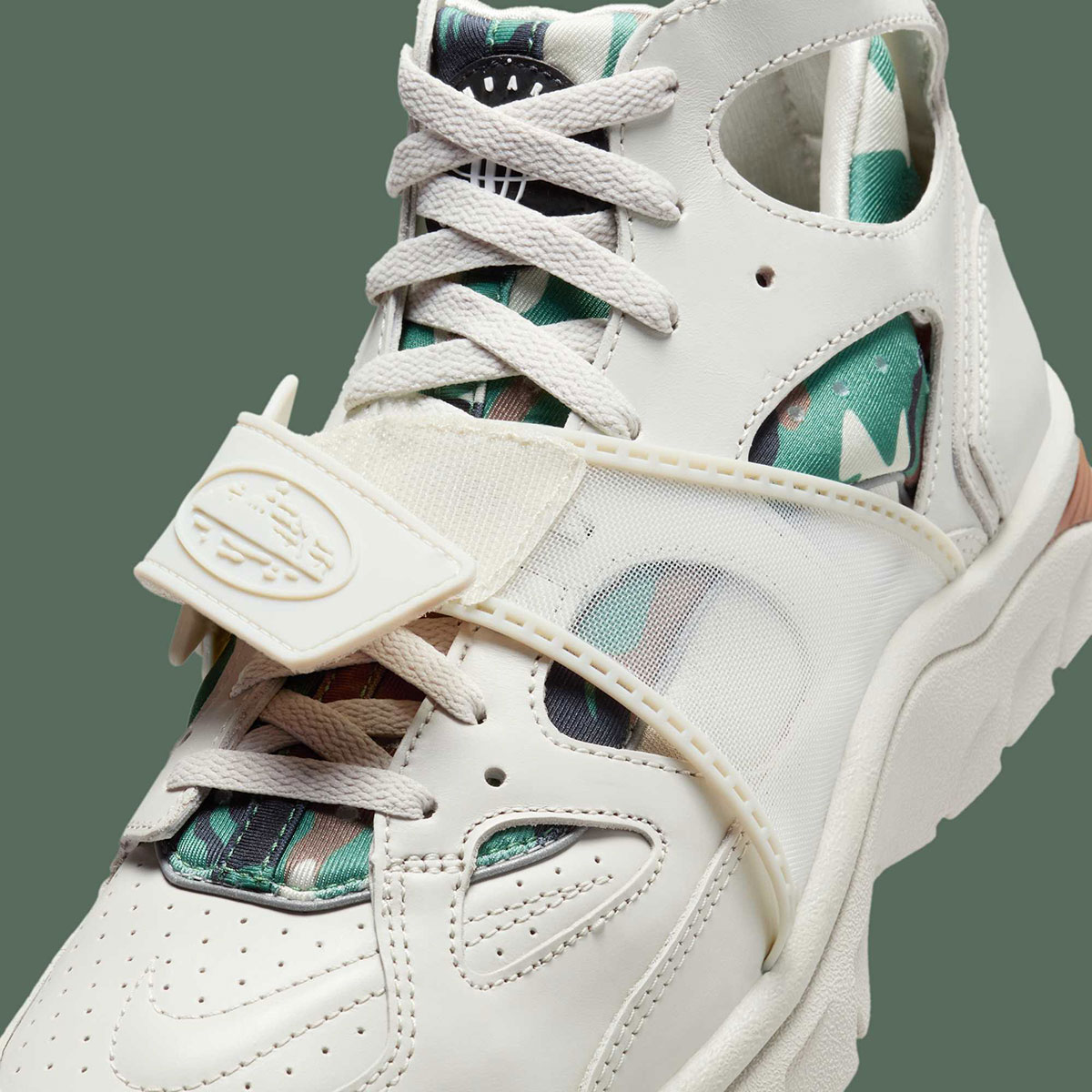 Corteiz Nike Trainer Huarache Off White Fq8793 002 Release Date 1