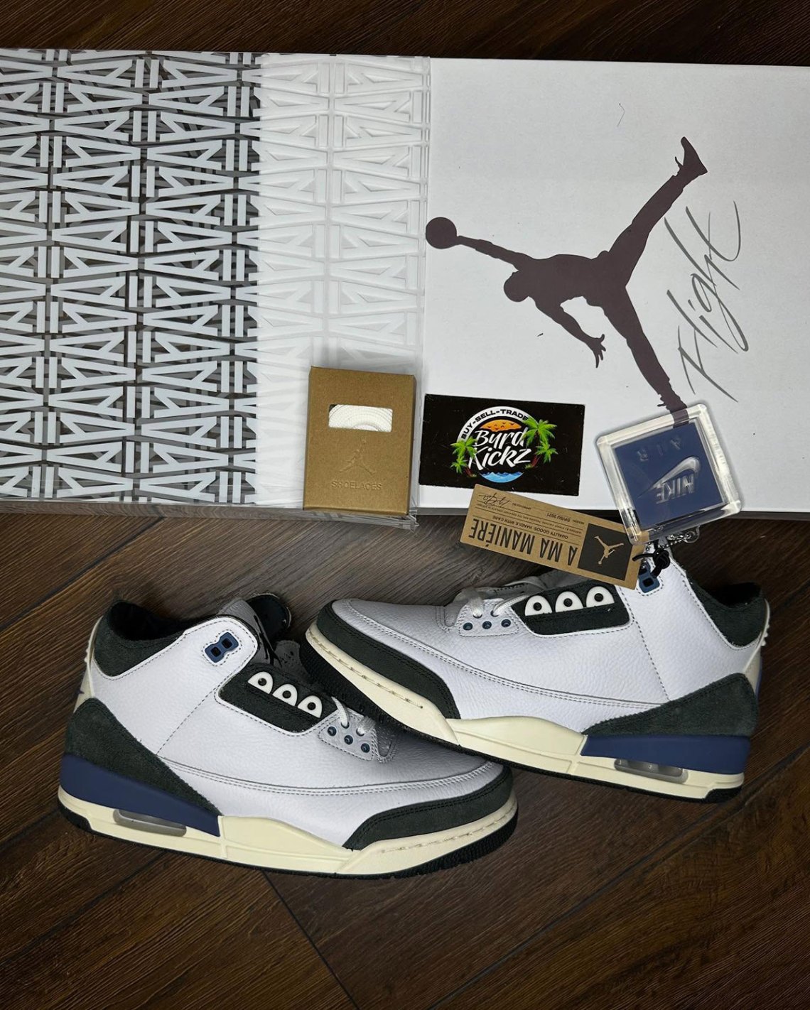 Nike Air Jordan 3 Retro A Ma Maniere Diffused Blue Size 11.5 Men HV8571-100 Jordan | Shoes | Nike Air Jordan 3 Retro A Ma Maniere  main image 3