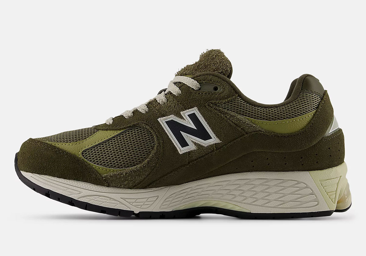 New Balance 2002r Dark Moss Covert Green Olive Oil M2002rzd 3