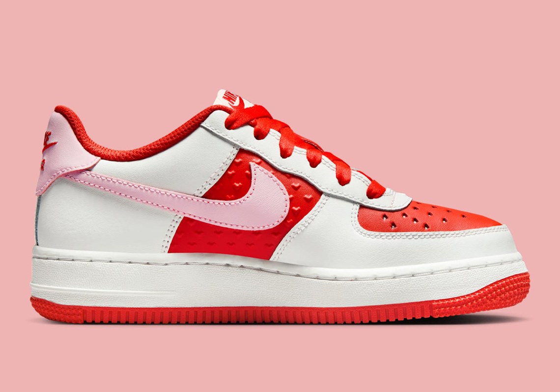 Nike Air Force 1 Gs Valentines Day Hv5165 121 3