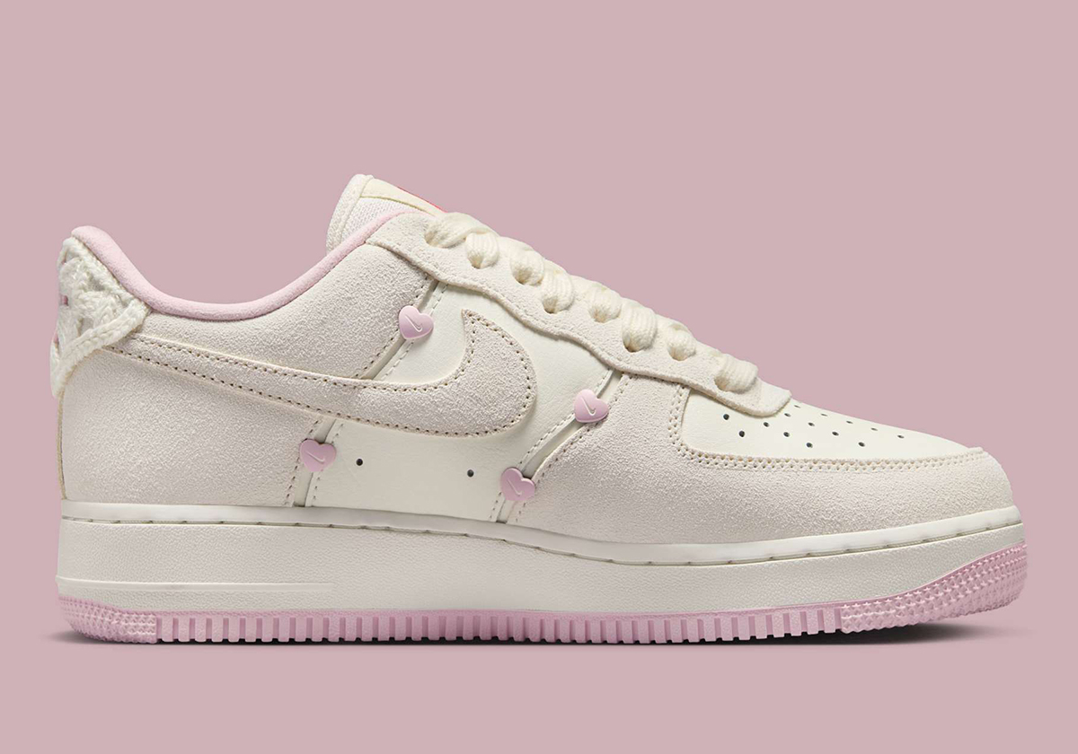 Nike Air Force 1 Low Valentines Day Hv5992 111 5