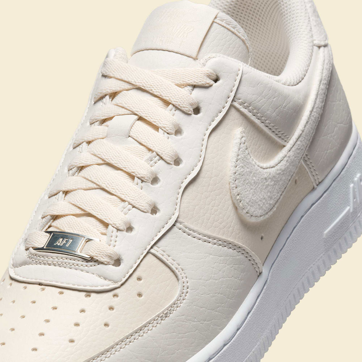 Nike Air Force 1 Next Nature Coconut Milk Hq3905 001 4