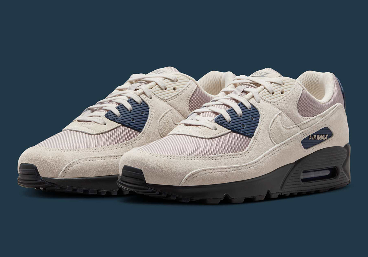 Cozy Suede And Contrast Soles For The Air Max 90 "Light Orewood Brown"