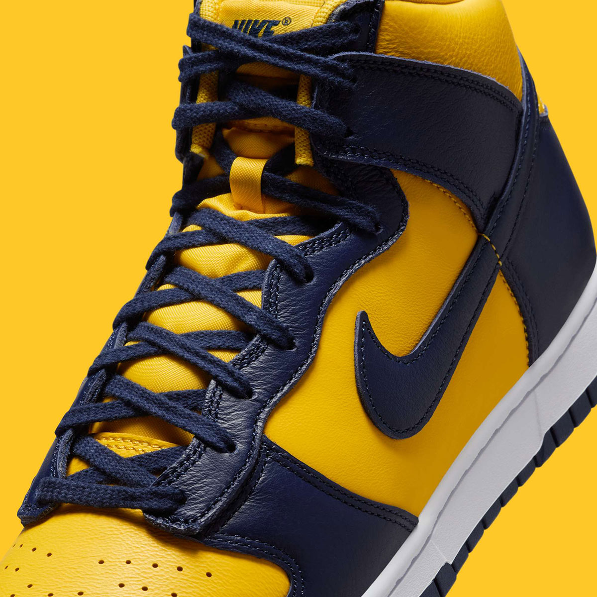 Nike Dunk High Michigan Hf3143 700 Release Date 5