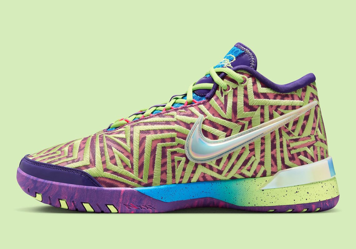 Nike LeBron NXXT GENISUS IB1272-500 | SneakerNews.com