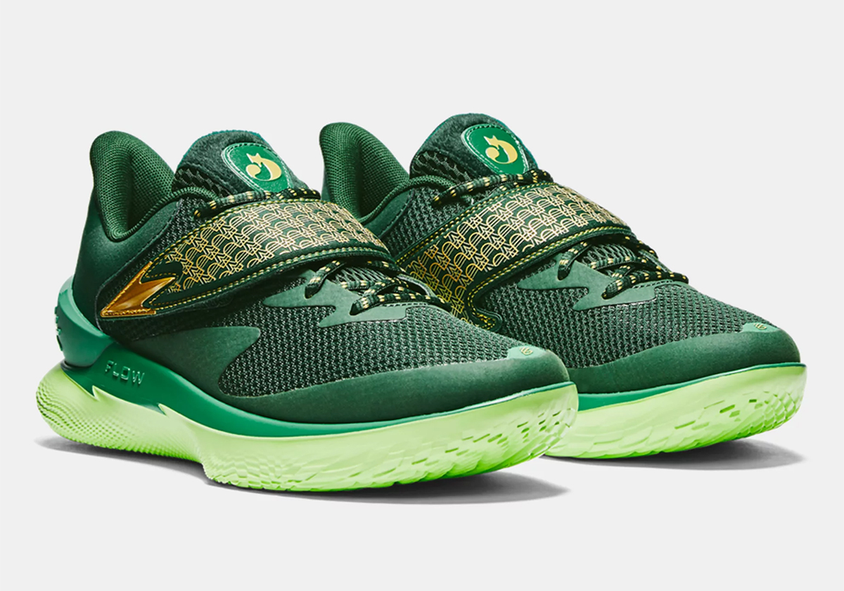 Official Images Of The UA Curry Fox 1 "Happy Fox Day Alt"