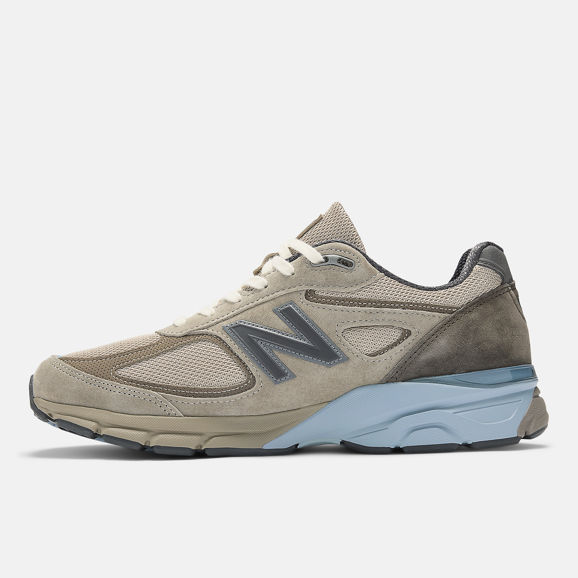 Aurelee New Balance 990v4 18