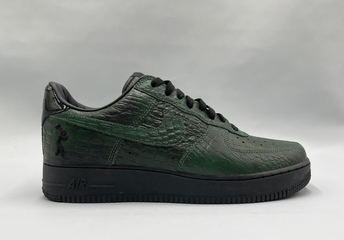 Air force crocodile on sale