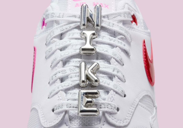 Nike Air Max 1  display picture 1