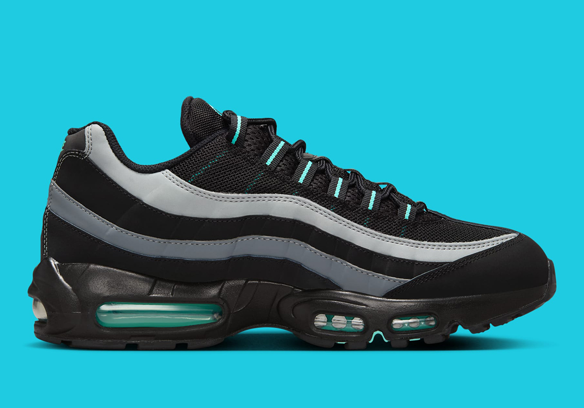 Nike Air Max 95 Black Aurora Green Hv6062 001 1