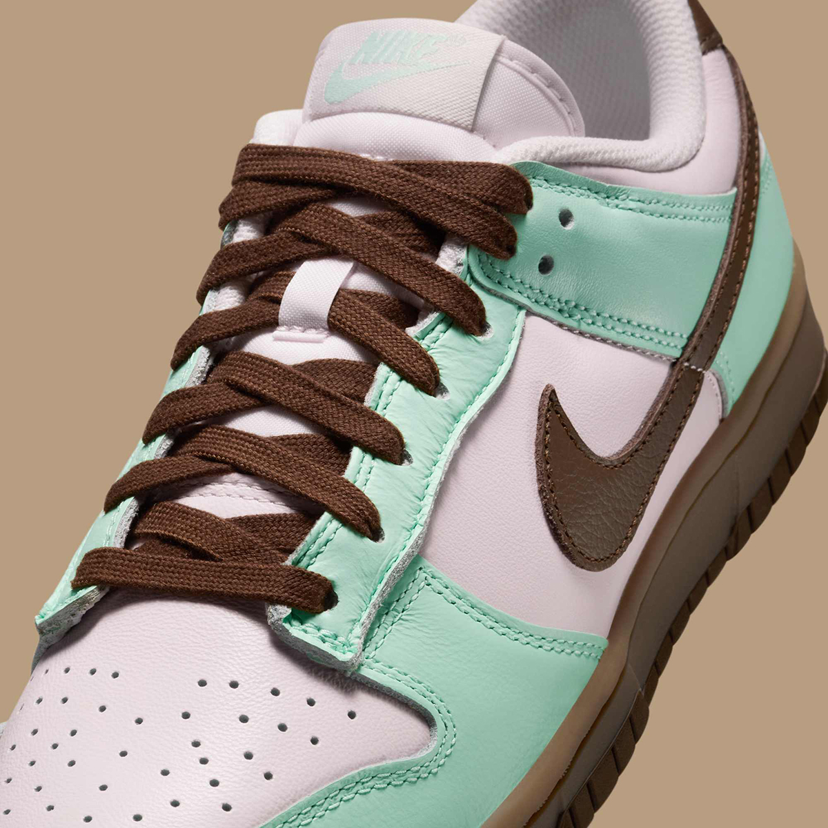 Nike Dunk Low Mint Chocolate Ih0821 679 1