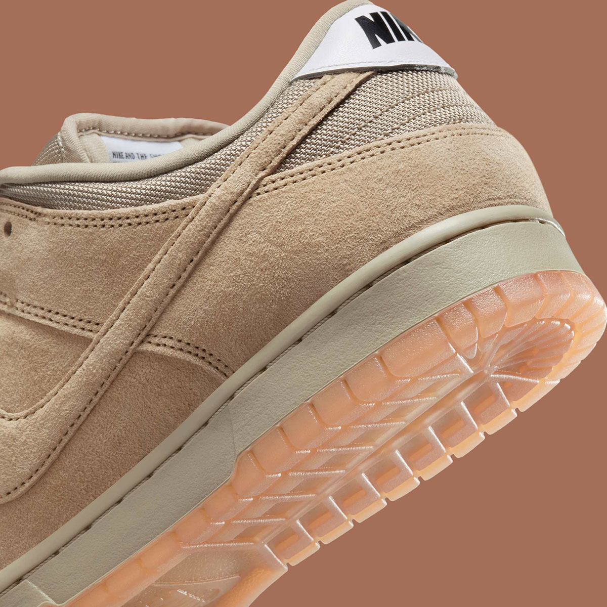 Nike Sb Dunk Low Parachute Beige Hj0367 200 6