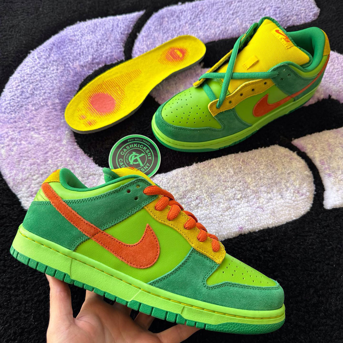 Nike Sb Dunk Low Off Bug Spray Sample 3