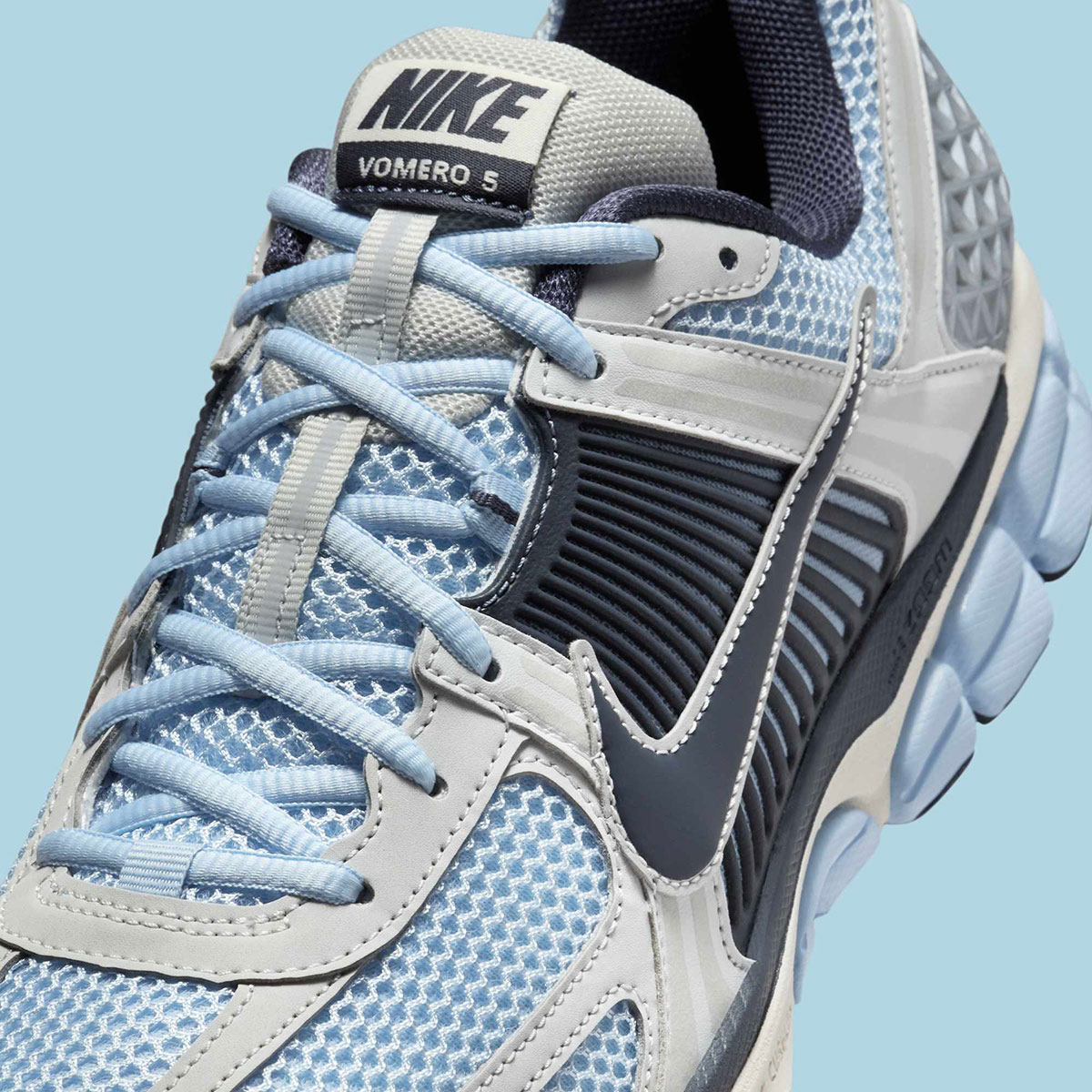 Nike Zoom Vomero 5 Psychic Blue Photon Dust Pale Ivory Thunder Blue Fb9149 402 2