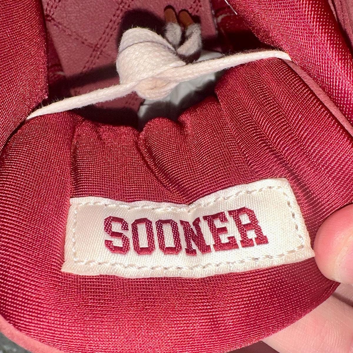 Air Jordan 4 Oklahoma Sooners Pe 2025 4