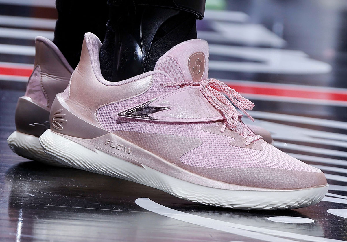 Curry Fox 1 “Reign Rose” Inspired By De’Aaron’s Son Releases On February 3rd