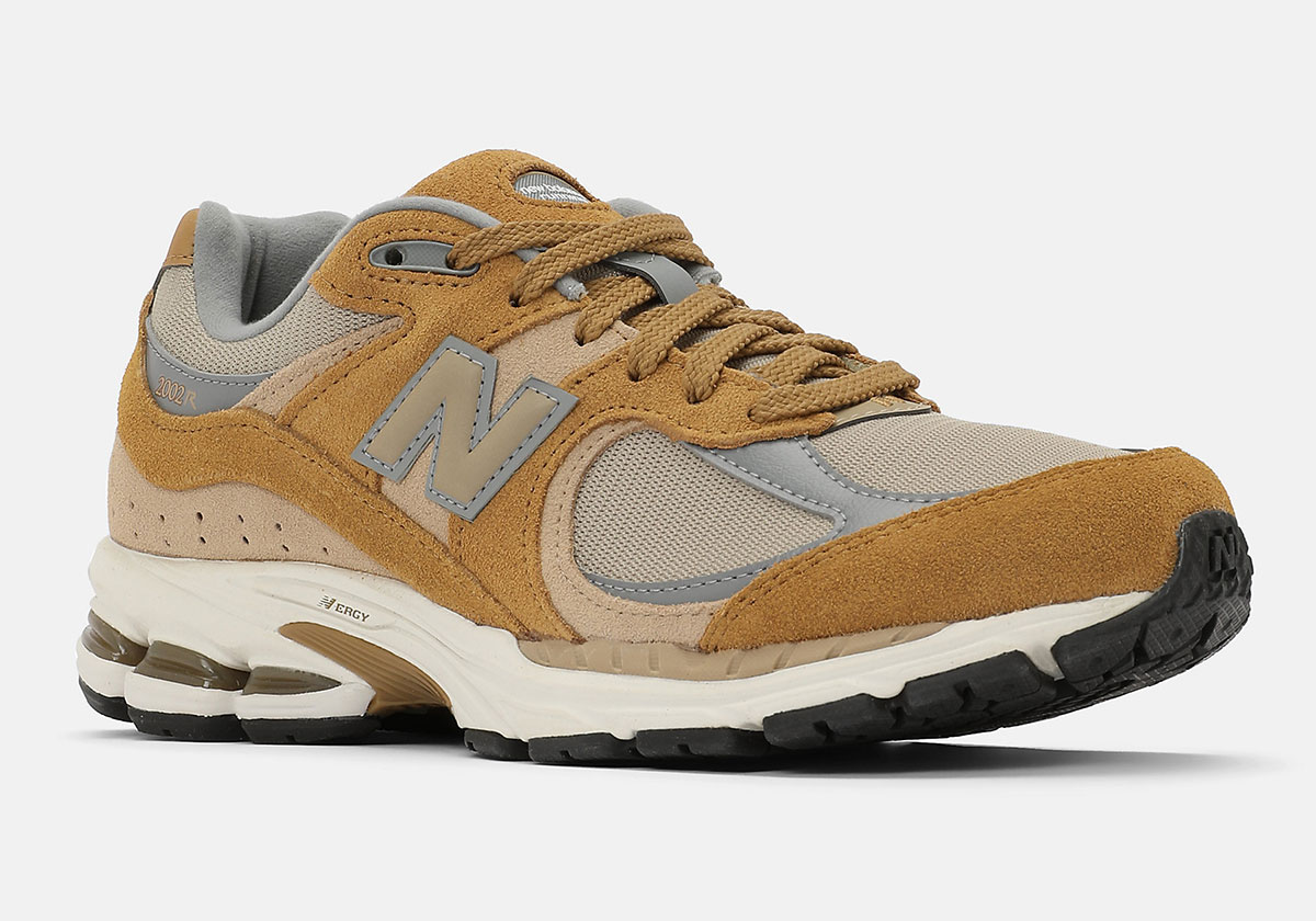 Earthy Suedes Wrap The New Balance 2002R