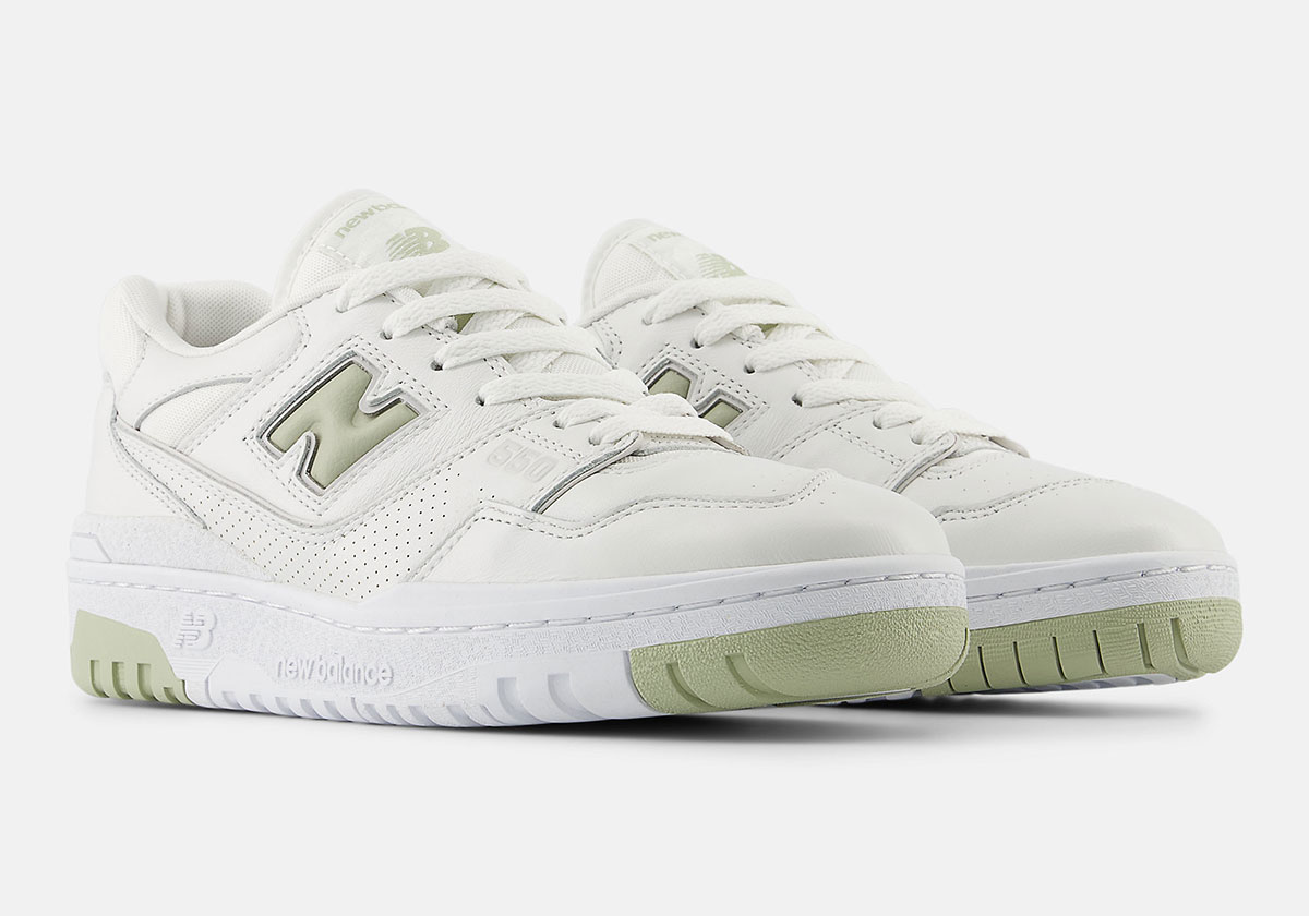 The New Balance 550 Re-Enters In Delicate "Reflection"