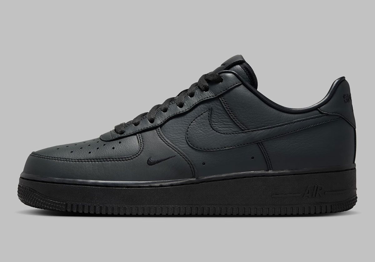 Nike Air Force 1 Dot Swoosh Black Hj9348 001 1